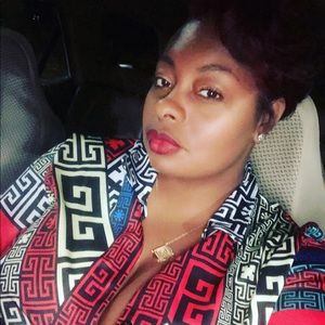 Meet your Posher, Ronisa